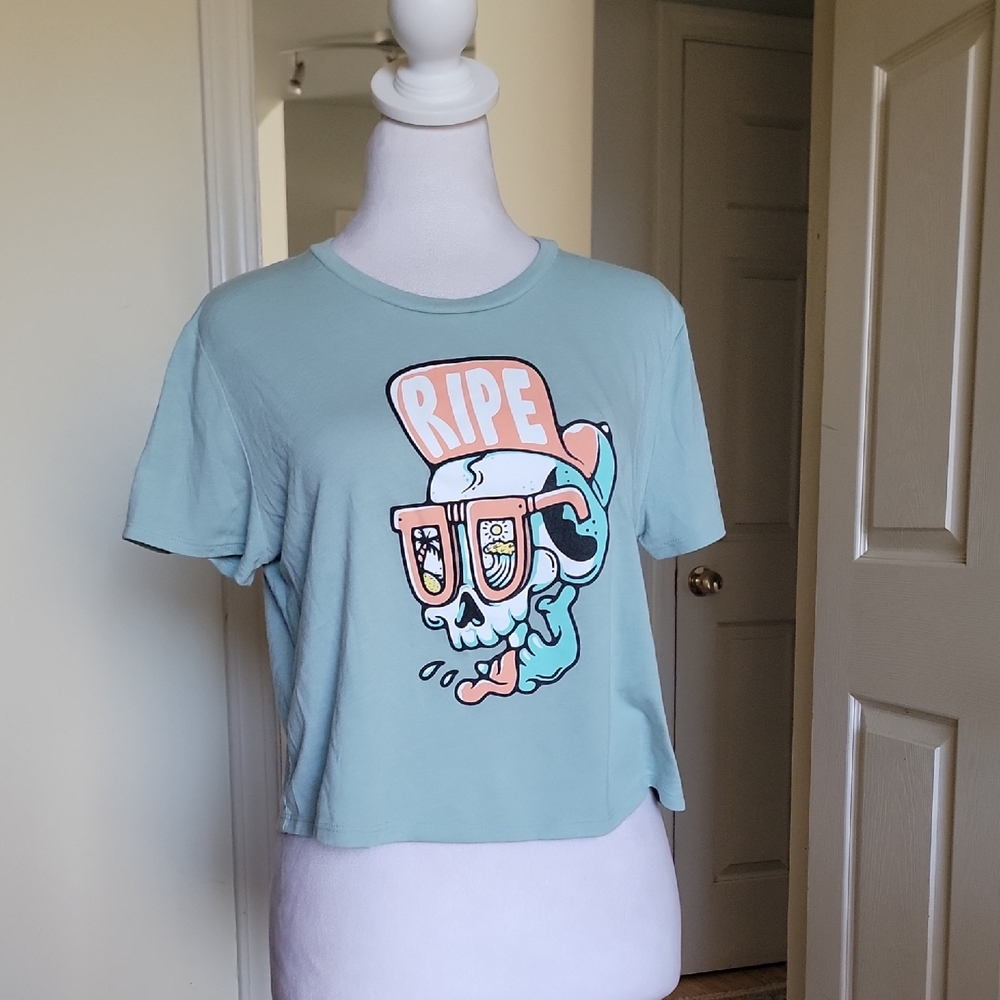 Ripe Girls' Mint Graphic Crop Tee - 'Ripe' Skull Design